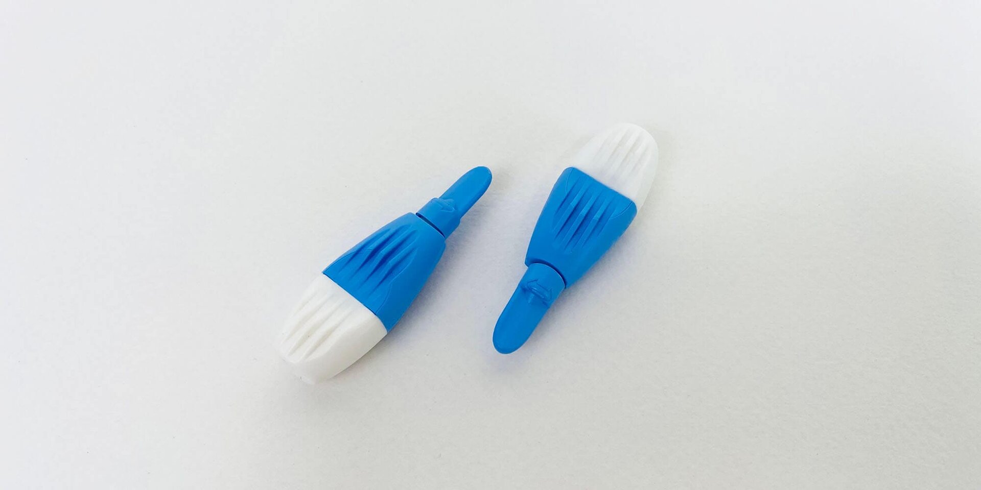 Stap 1: Prik je vinger met de lancet Stap 1 - Prik je vinger
